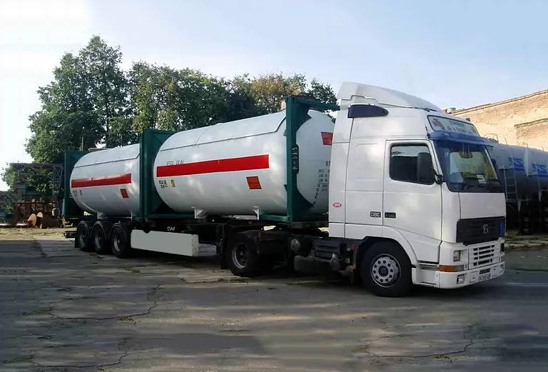 Заказ транспорта перевезти оборудование из Москва в Москва